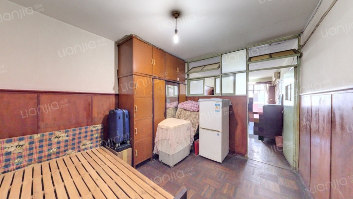 平型关路245弄二手房实景图