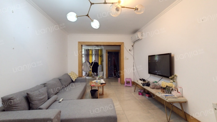 小南街公寓二手房实景图