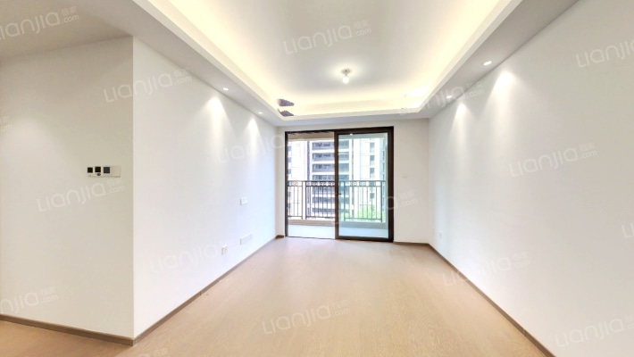 静学和鸣二手房实景图