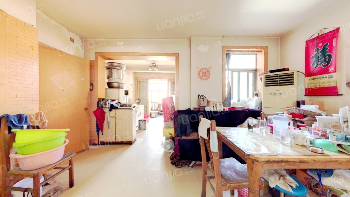 西郊公园家属院二手房实景图