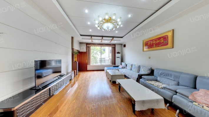 阿尔滨公寓二手房实景图