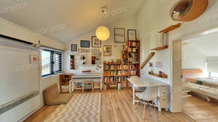 南方花园枫彩园南区二手房实景图