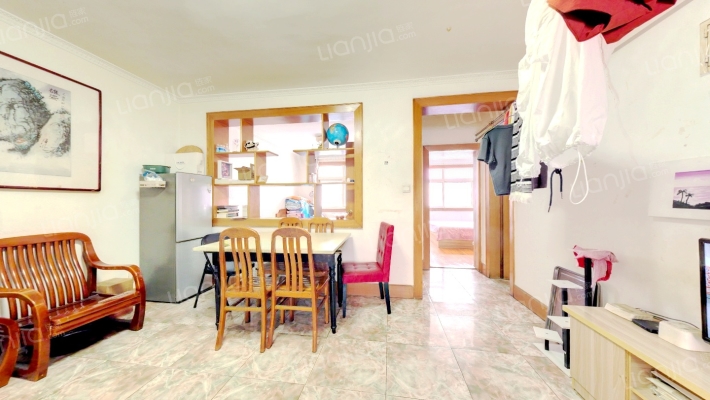 君峰路二手房实景图