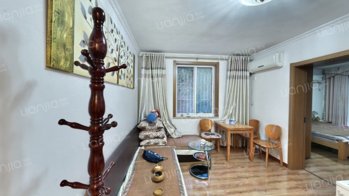 卫桥新村二手房实景图