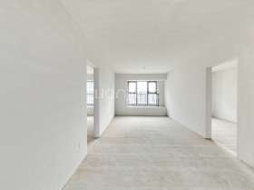 华远海蓝城二期 4室2厅 南 北