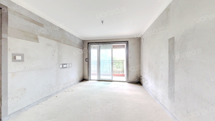 春天里新苑二手房实景图