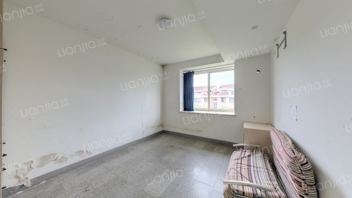 日月华庭二手房实景图