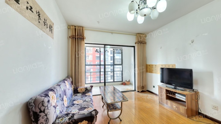 经典双城A区二手房实景图