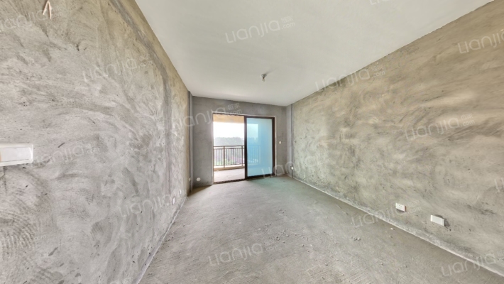 天和绣水岸二手房实景图