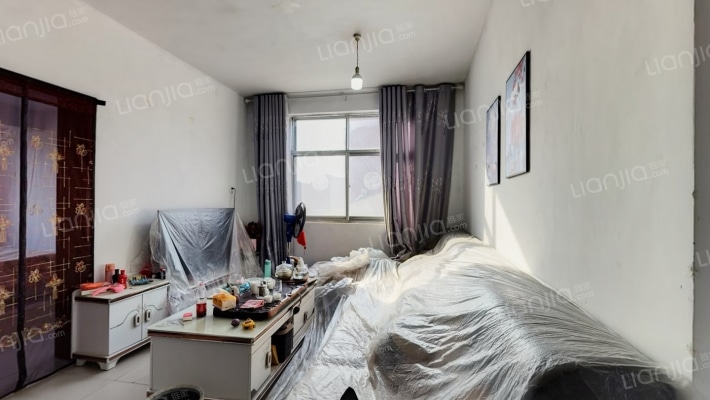 阳硕小区二手房实景图