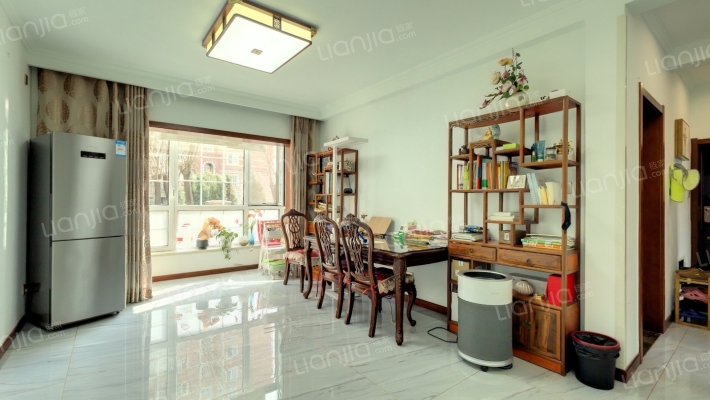 湛园海德公园二手房实景图