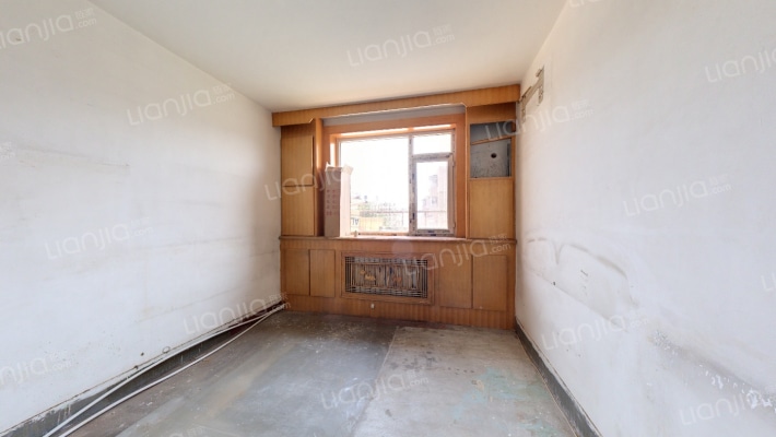 华东路（金三角商圈）二手房实景图