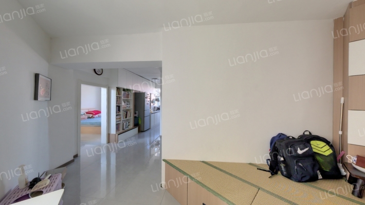 五爱社区二手房实景图