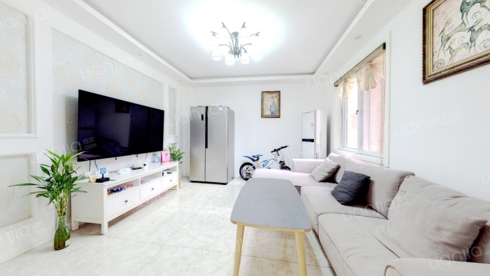 湖光山色南区二手房实景图