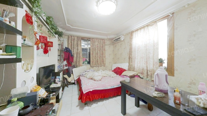 东岳楼二手房实景图