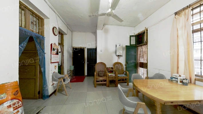 茶香路2号二手房实景图