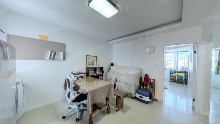 天顺公寓二手房实景图