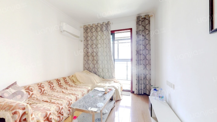 钰龙湾二手房实景图