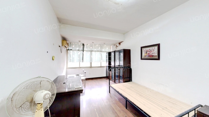 建行宿舍二手房实景图