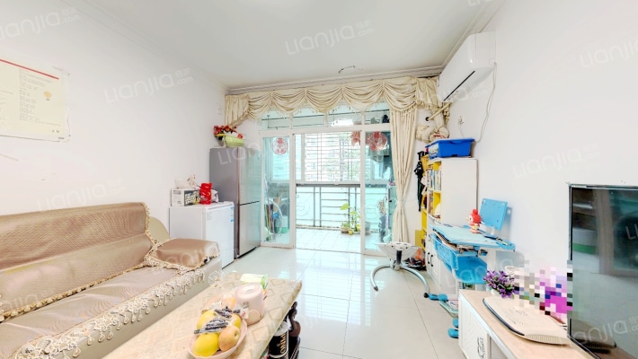 绿茵华庭二手房实景图