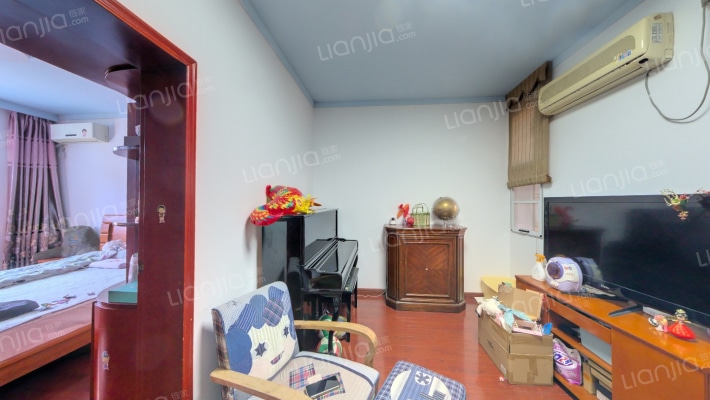 师大附中马厂后街单位宿舍二手房实景图