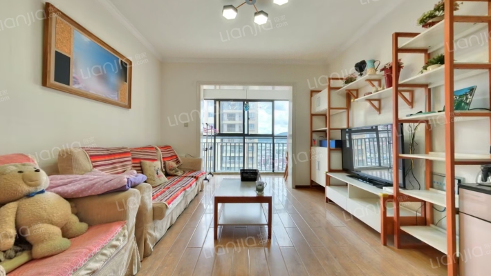 溪畔丽景二手房实景图