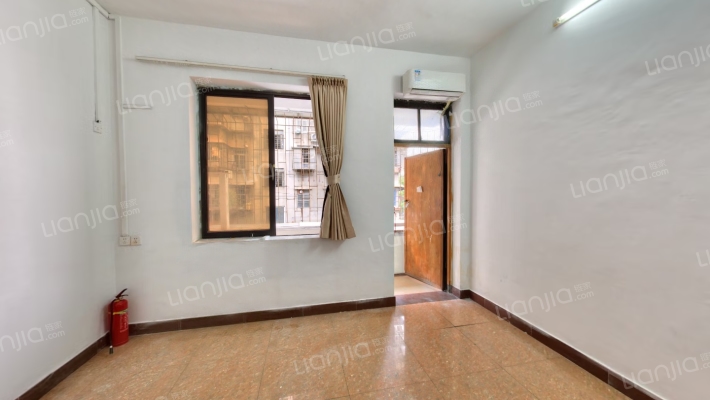 基建新村二手房实景图