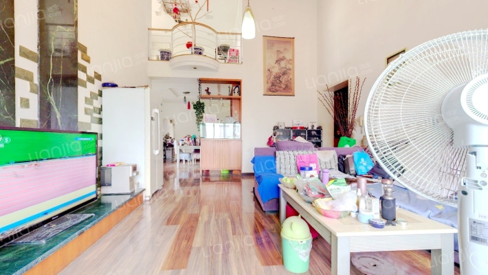 春锦花园二手房实景图