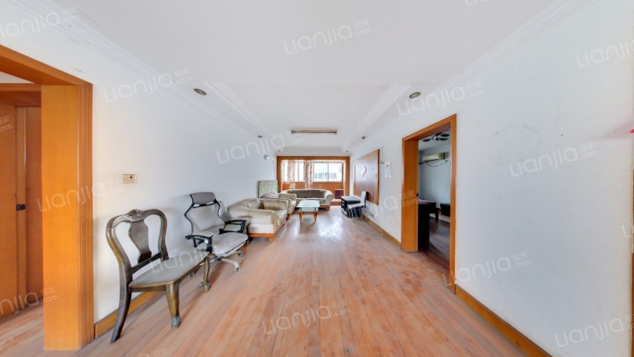 新湘苑二手房实景图