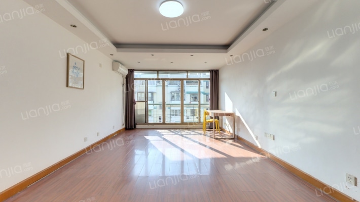 远景佳苑一期二手房实景图