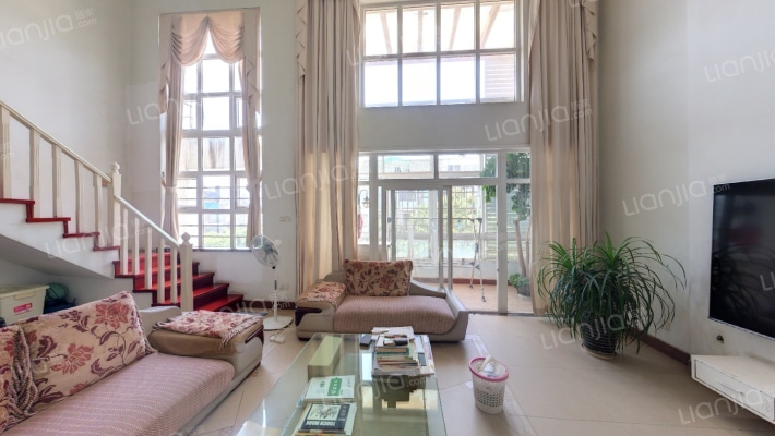 八方小区D区二手房实景图