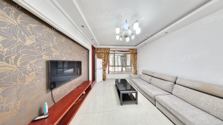 亚厦阳光假日二手房实景图