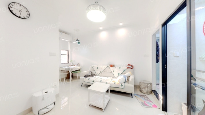 龙津商贸大厦二手房实景图