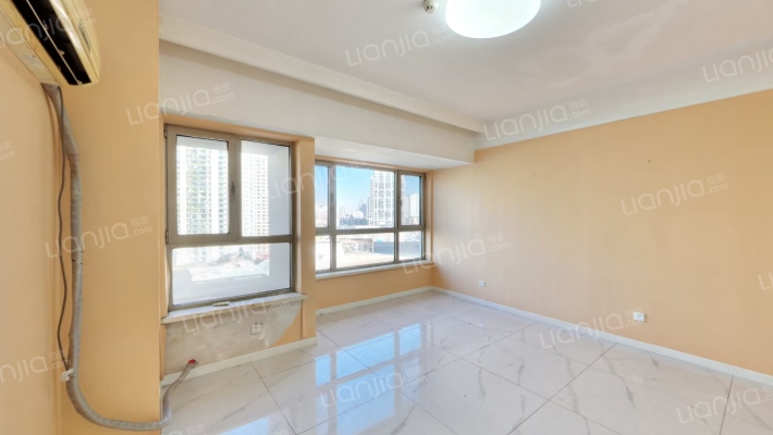 万达广场公寓二手房实景图