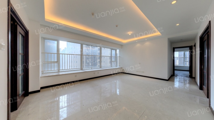 万科海悦汇城东区二手房实景图