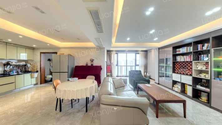 保利江上明珠锦园二手房实景图