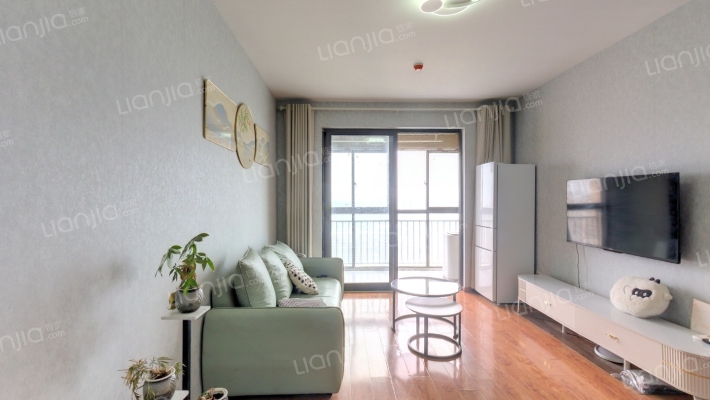 保利东郡律园二手房实景图