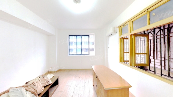 中平花园二手房实景图