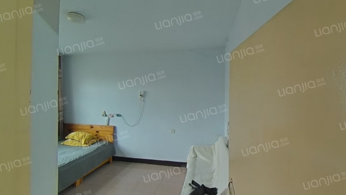 浴新南大街99号院二手房实景图