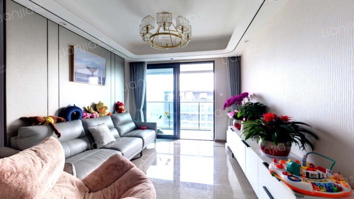 竞潮江南院二手房实景图