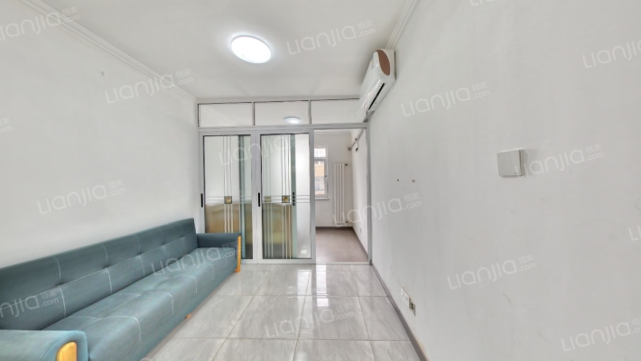 青沙路二手房实景图