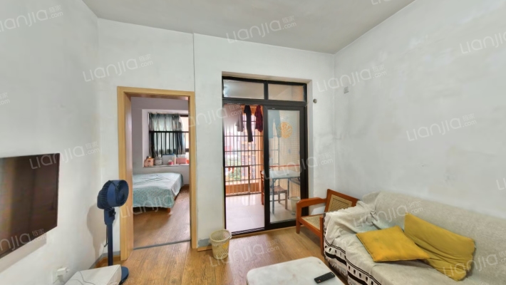 北延新居C区二手房实景图