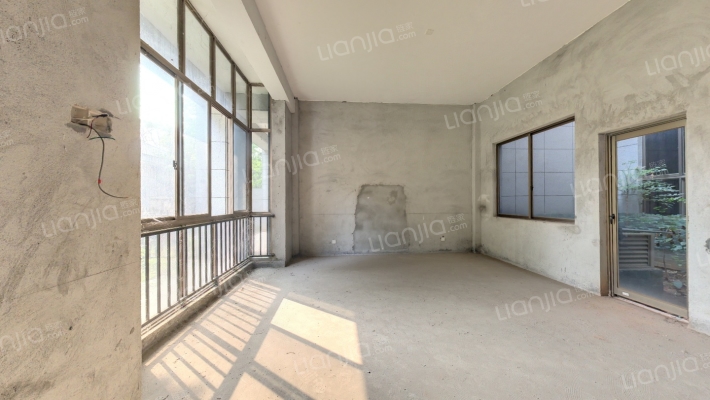 罗马景苑逸景湾二手房实景图