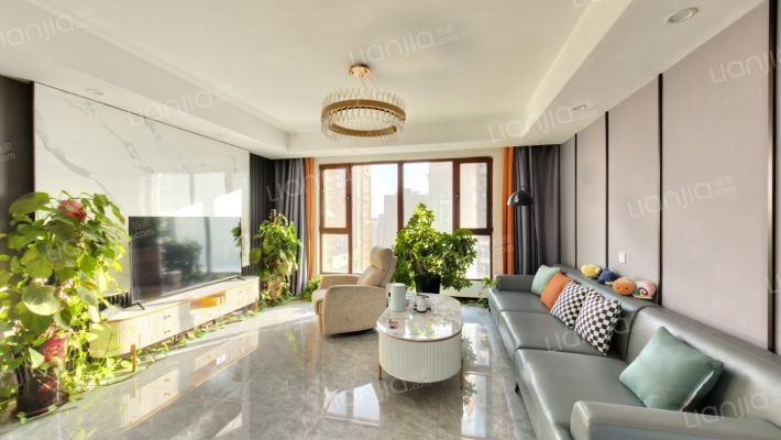 天山九峯二手房实景图