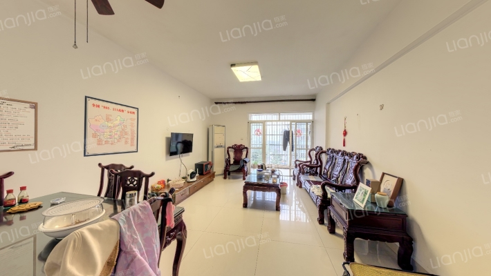 滨海华庭二手房实景图