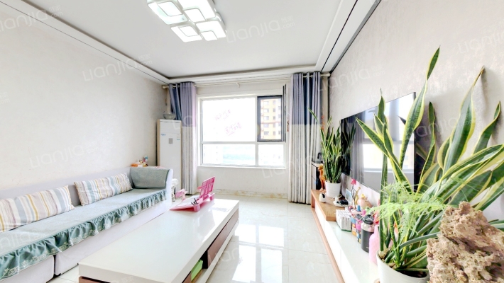 中和社区保利花园二手房实景图