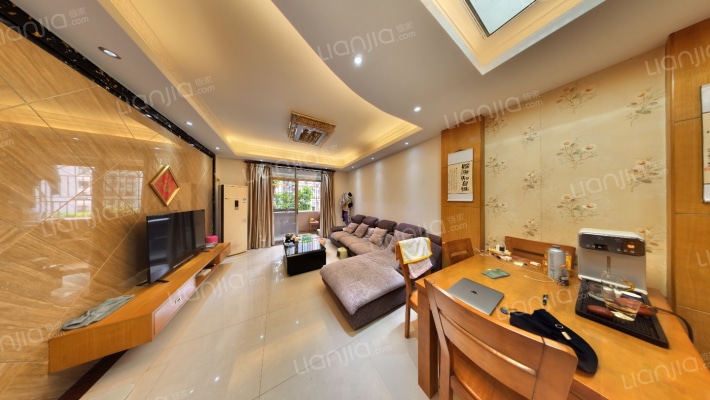 宝乐花园二手房实景图