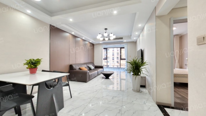 万泰时代城华府二手房实景图