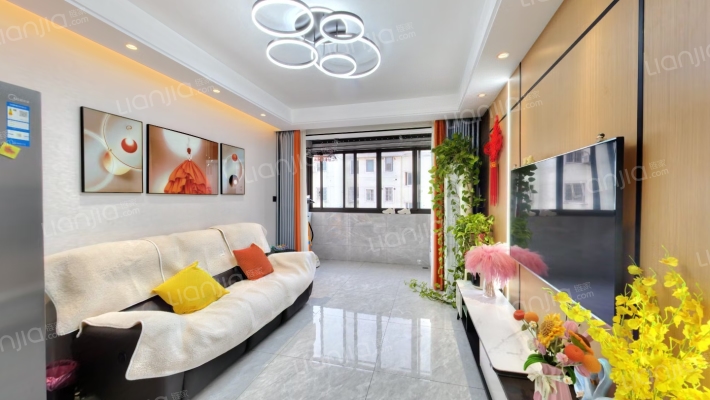 富强新苑二区二手房实景图