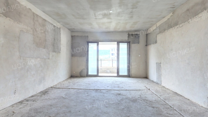 天昌青山府二手房实景图